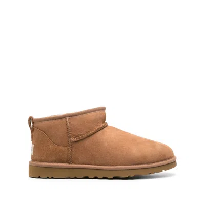 Ugg Classic Ultra Mini Boots In Marrone