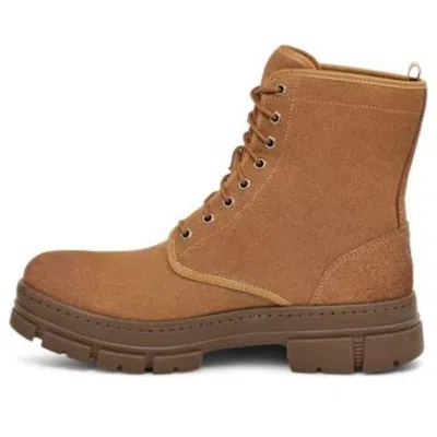 Ugg Skyview Service Boot 'chestnut Sand' In Brown
