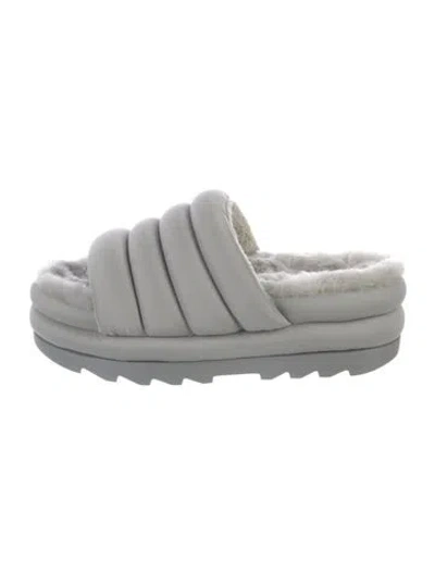 Pre-owned Ugg Slides In Gray