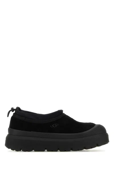 Ugg Slippers In Black