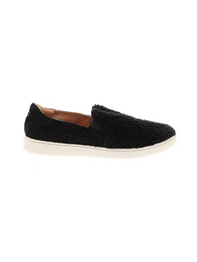 Pre-owned Ugg Sneakers In Black