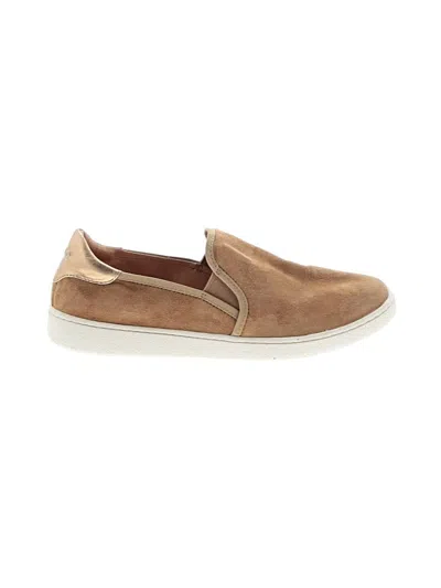 Pre-owned Ugg Sneakers In Tan