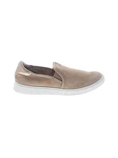Pre-owned Ugg Sneakers In Tan