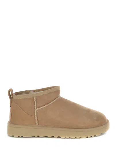 UGG STIVALI UGG CLASSIC ULTRA MINI MADE OF SUEDE