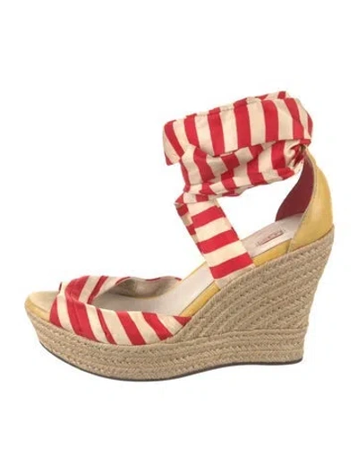 Pre-owned Ugg Striped Espadrilles In Red
