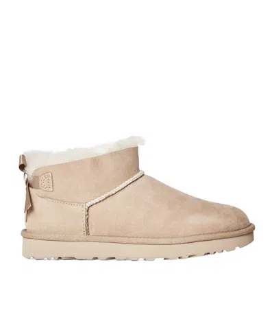 Ugg Suede Ankle Boot In Neutral