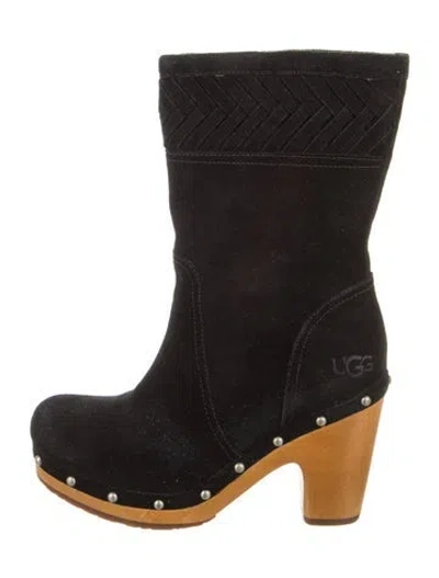 Pre-owned Ugg Suede Boots In Black