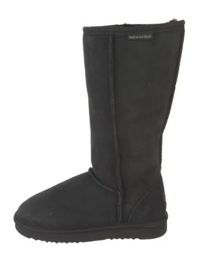 Pre-owned Ugg Suede Boots In Black