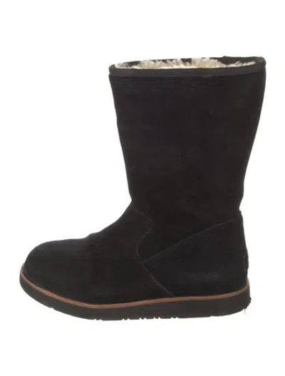 Pre-owned Ugg Suede Boots In Black
