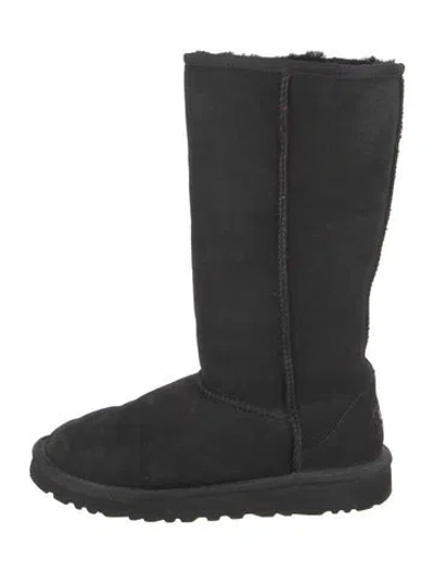 Pre-owned Ugg Suede Boots In Black