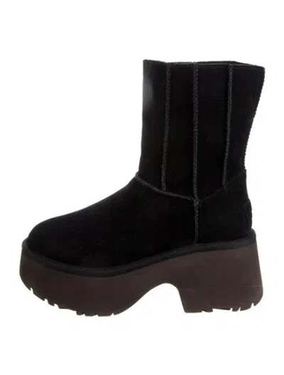 Pre-owned Ugg Suede Boots In Black
