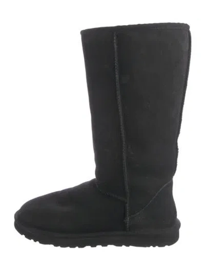 Pre-owned Ugg Suede Boots In Black