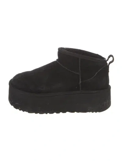Pre-owned Ugg Suede Boots In Black