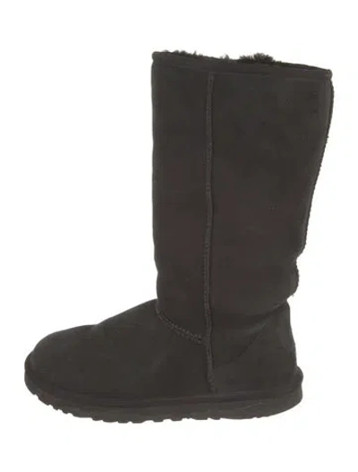 Pre-owned Ugg Suede Boots In Black