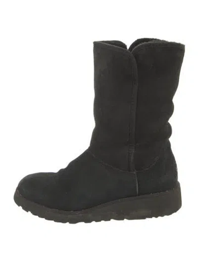 Pre-owned Ugg Suede Boots In Black