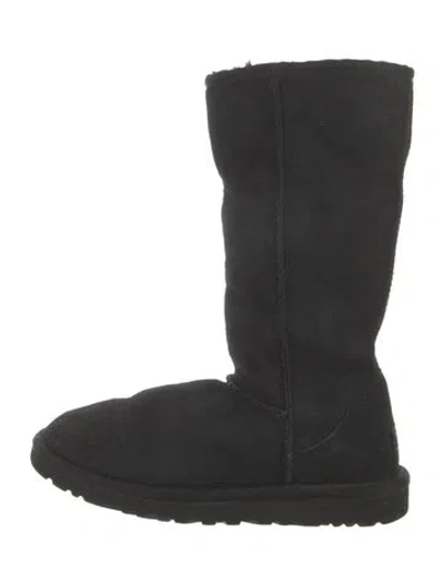 Pre-owned Ugg Suede Boots In Black