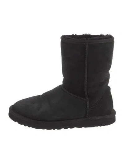 Pre-owned Ugg Suede Boots In Black