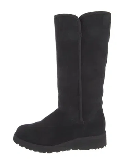Pre-owned Ugg Suede Boots In Black