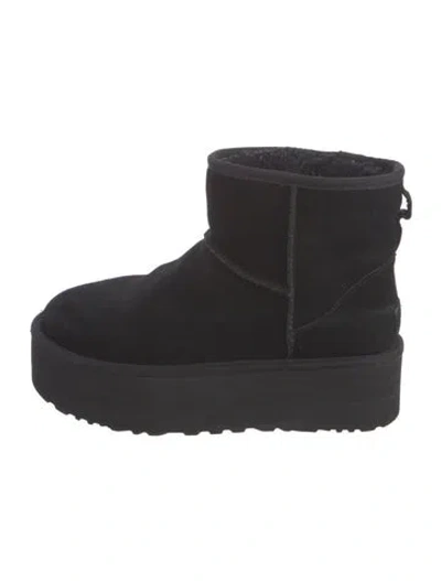 Pre-owned Ugg Suede Boots In Black