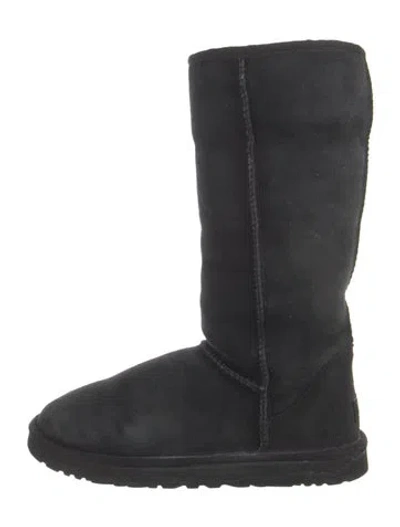 Pre-owned Ugg Suede Boots In Black