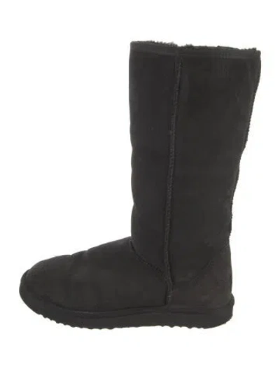 Pre-owned Ugg Suede Boots In Black