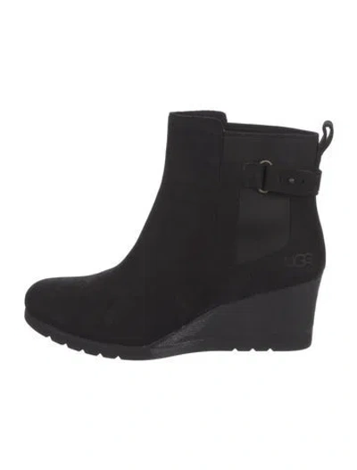 Pre-owned Ugg Suede Boots In Black