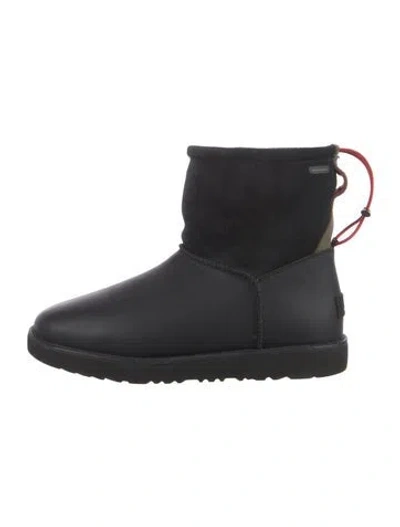 Pre-owned Ugg Suede Boots In Black