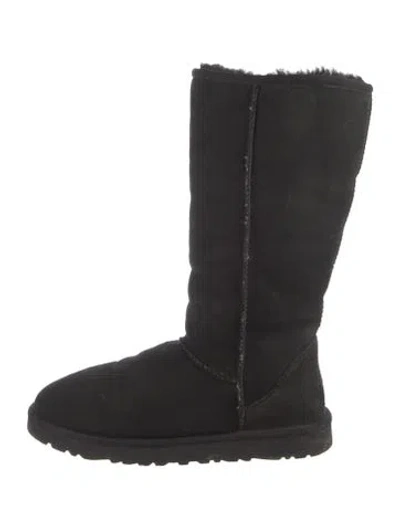 Pre-owned Ugg Suede Boots In Black