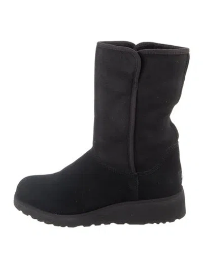 Pre-owned Ugg Suede Boots In Black