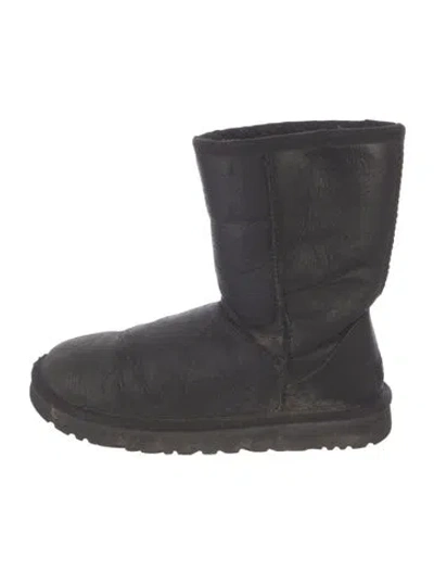 Pre-owned Ugg Suede Boots In Black