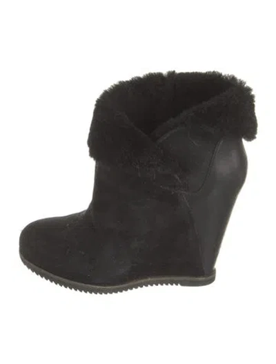 Pre-owned Ugg Suede Boots In Black
