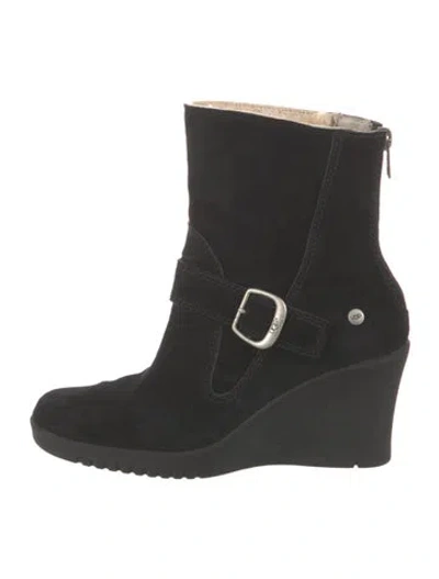 Pre-owned Ugg Suede Boots In Black