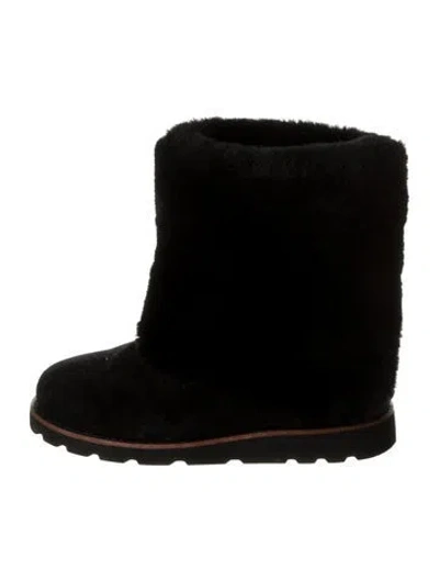 Pre-owned Ugg Suede Boots In Black
