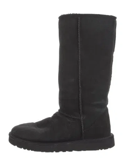 Pre-owned Ugg Suede Boots In Black
