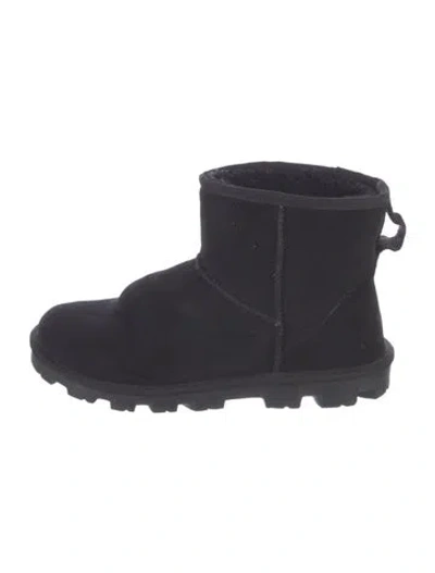Pre-owned Ugg Suede Boots In Black