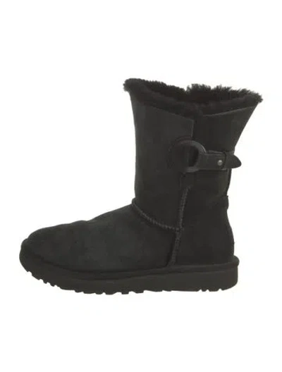 Pre-owned Ugg Suede Boots In Black