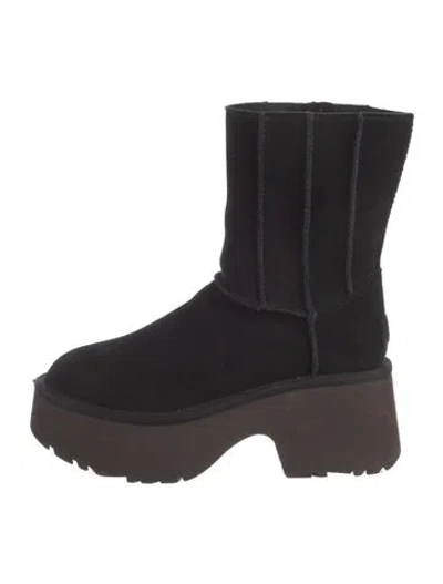 Pre-owned Ugg Suede Boots In Black