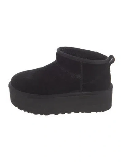 Pre-owned Ugg Suede Boots In Black