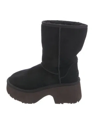Pre-owned Ugg Suede Boots In Black