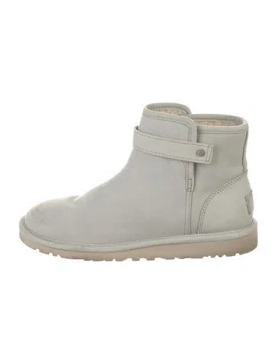 Pre-owned Ugg Suede Boots In Blue