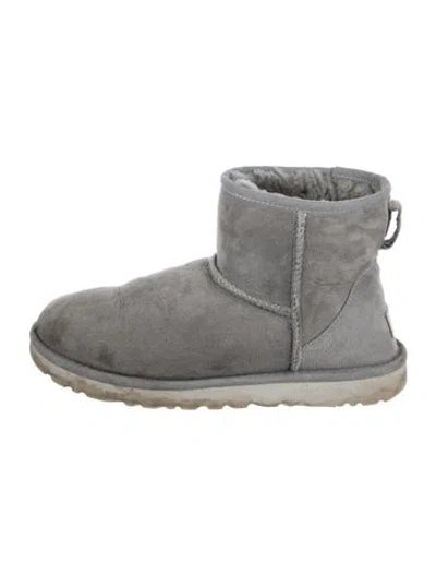 Pre-owned Ugg Suede Boots In Blue