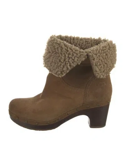 Pre-owned Ugg Suede Boots In Brown