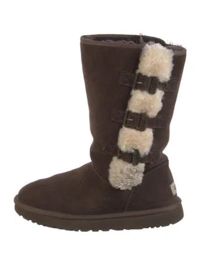 Pre-owned Ugg Suede Boots In Brown