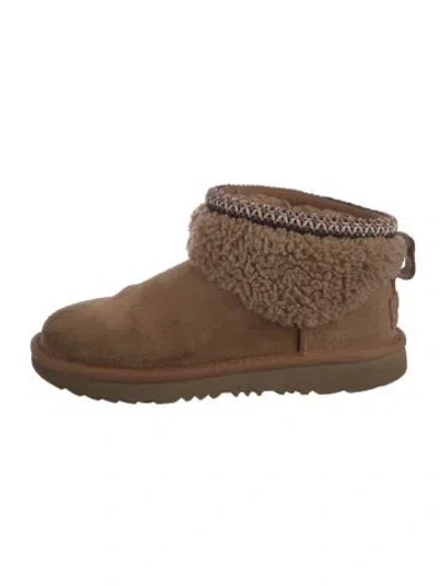 Pre-owned Ugg Suede Boots In Brown