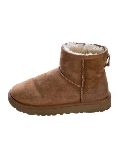 Pre-owned Ugg Suede Boots In Brown