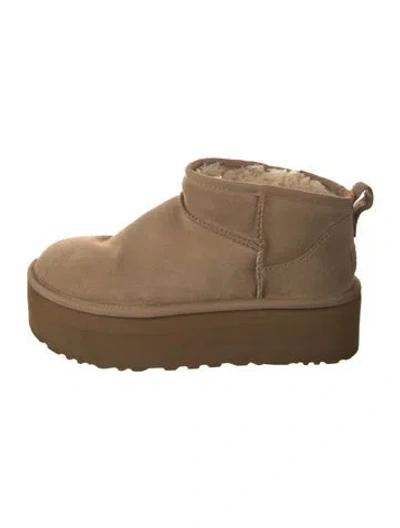 Pre-owned Ugg Suede Boots In Brown
