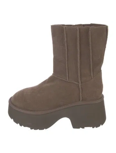 Pre-owned Ugg Suede Boots In Brown