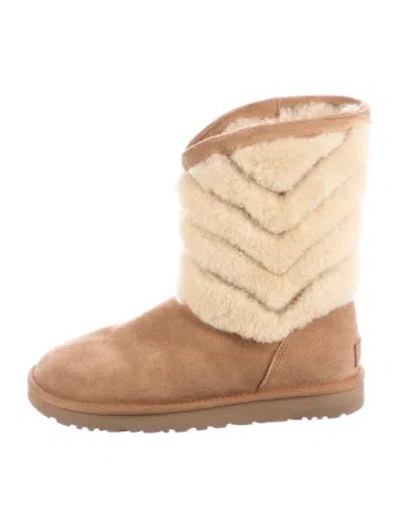 Pre-owned Ugg Suede Boots In Brown