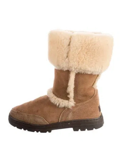 Pre-owned Ugg Suede Boots In Brown