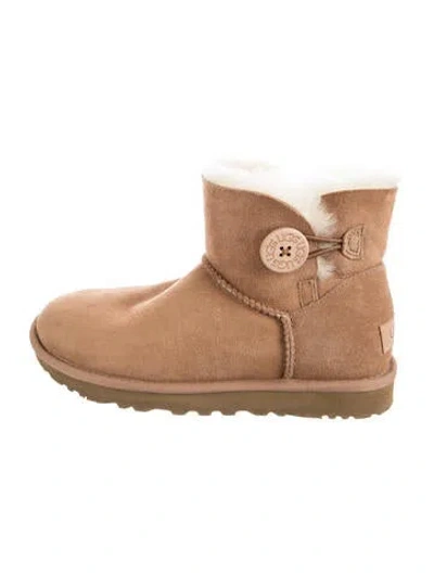 Pre-owned Ugg Suede Boots In Brown